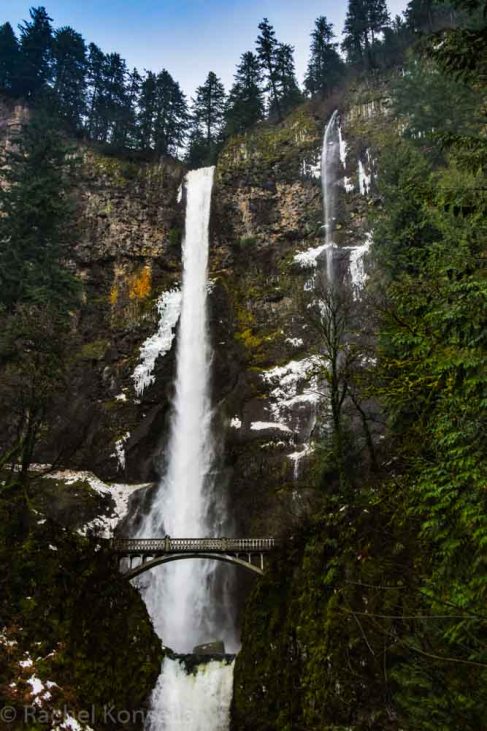 or-multnomahfalls-2016-12-20-33